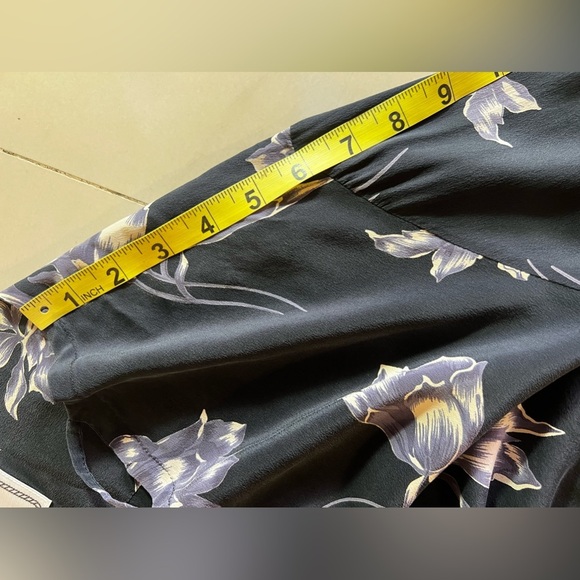 DASLU SAO PAOLO BLOUSE 100*% SILK black floral long sleeve LIGHTWEIGHT top Ss M - Picture 11 of 16